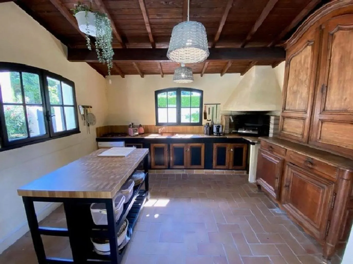 Holiday home Provencal Countryside Mas: Poolside Retreat near Luberon & Alpilles Villa Senas
